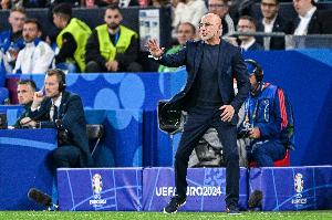 开云体育-德拉富恩特：亚马尔应该拿金球奖，怀森证明了皇马为什么签他