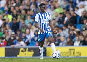 TA：巴莱巴英语学得很好进步很快，明夏可能会引发多家豪门竞购